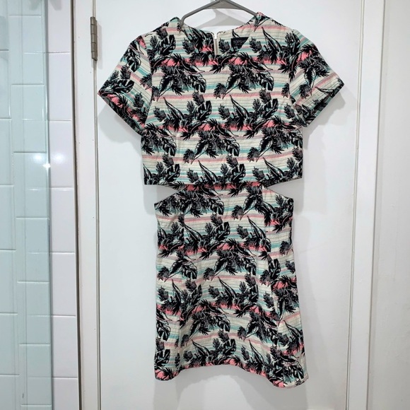 TOPSHOP Cutout Palm Jacquard Dress - Picture 3 of 11